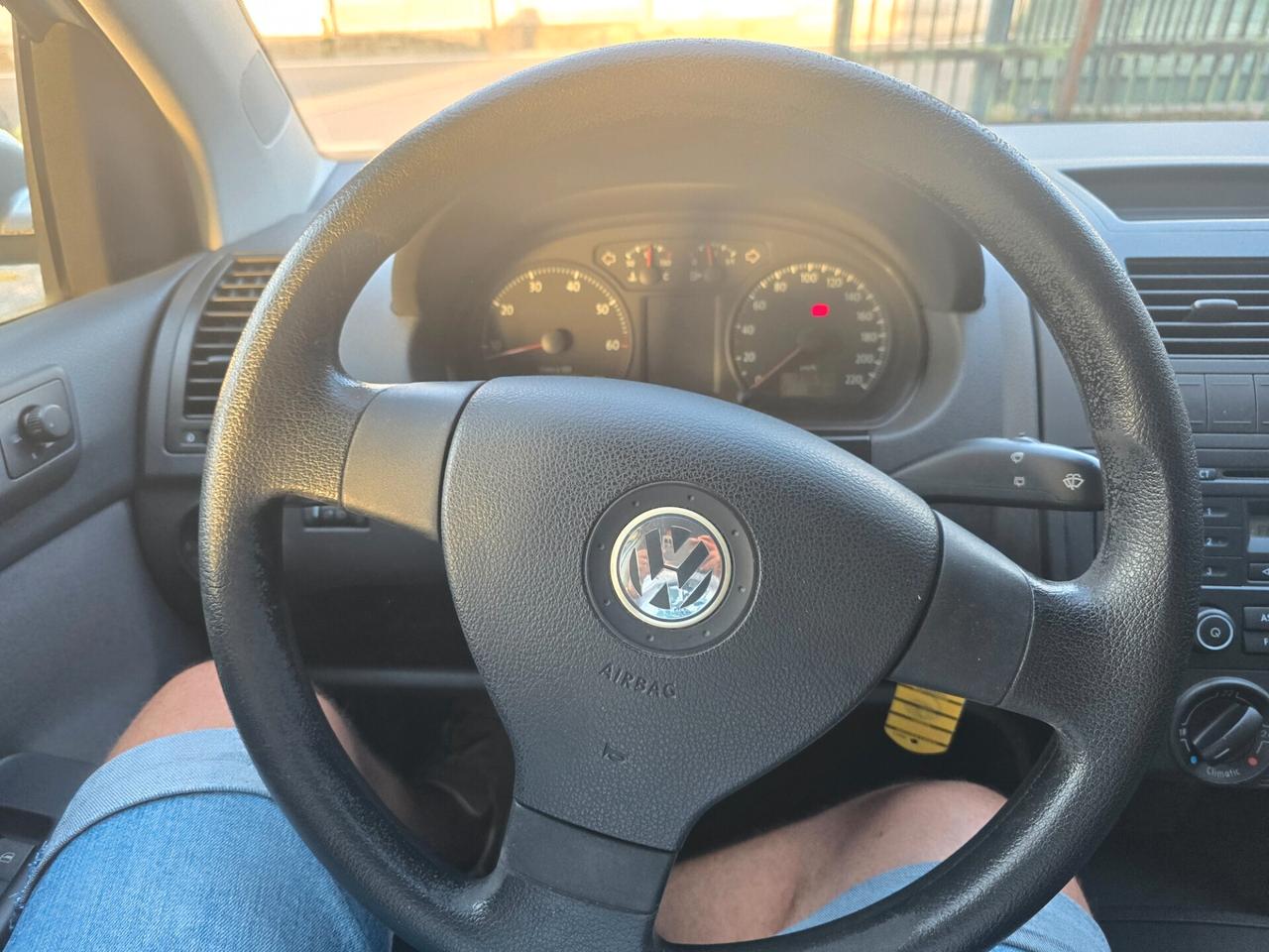 Volkswagen Polo 1.4BENZ 80CV SOLO 99000KM-2007
