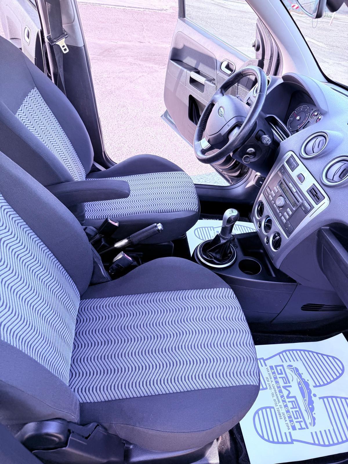 Ford Fusion Fusion+ 1.6 TDCi 5p. Ok neopatentati