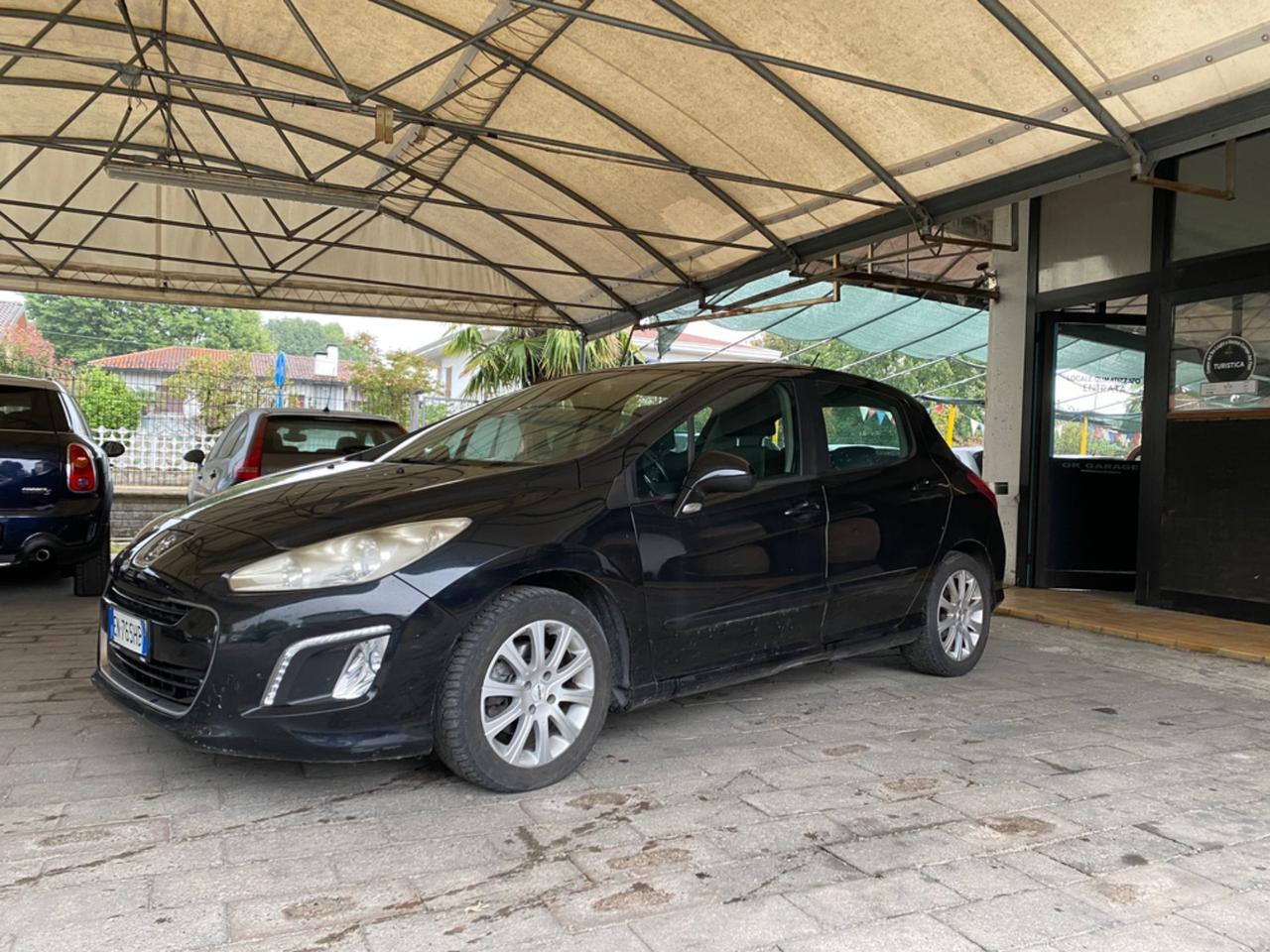 Peugeot 308 1.6 8V e-HDi 112CV Stop&Start robotiz. 5p. Active
