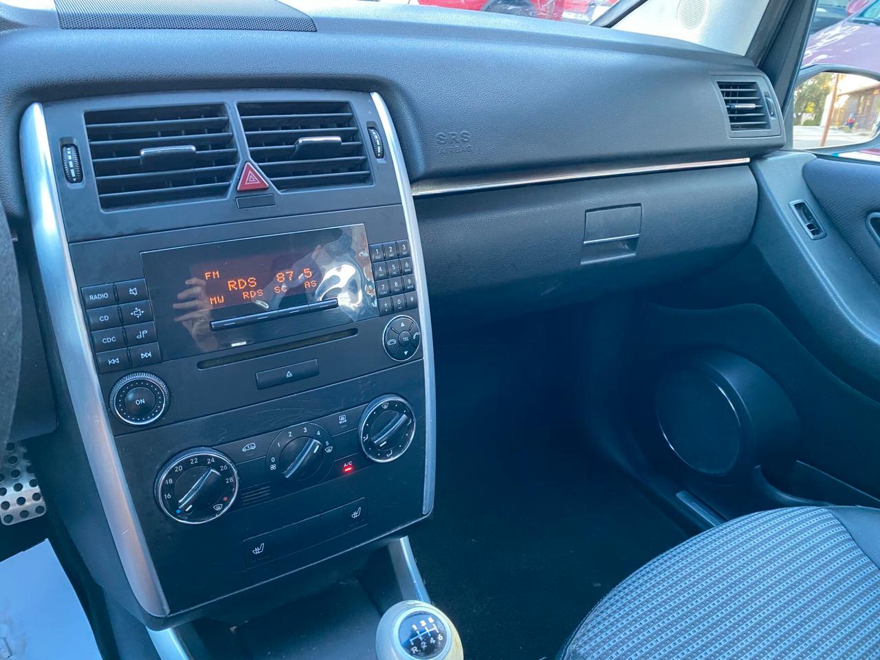 MERCEDES Classe B 180 CDI Sport