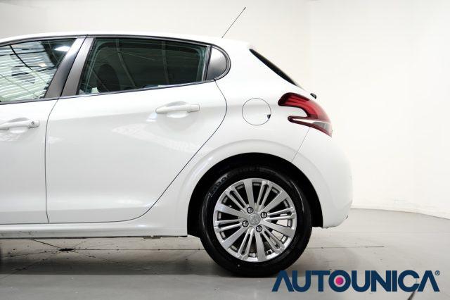 PEUGEOT 208 PURETECH 82CV 5 PORTE ACTIVE NEOPATENTATI