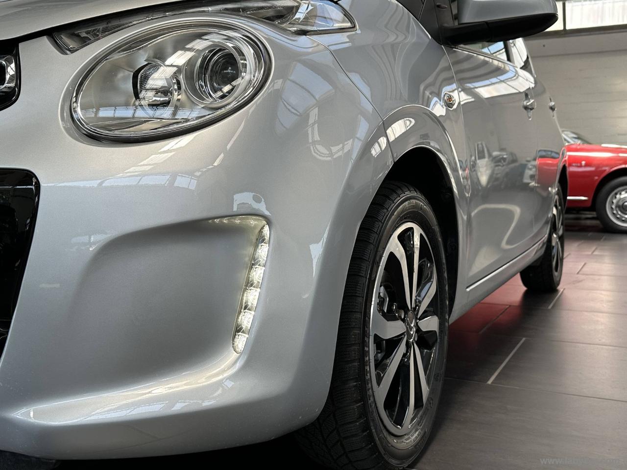 CITROEN C1 VTi 72 5p. Shine