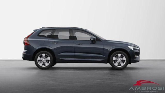 VOLVO XC60 Mild Hybrid B4 AWD automatico Essential