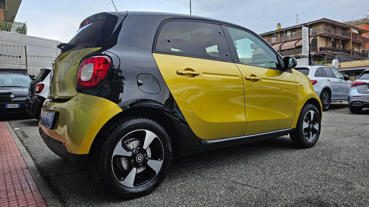 Smart ForFour 90 0.9 Turbo twinamic Passion UNIPRO NAV ANDROID TAGL UFF LED RETROCAM