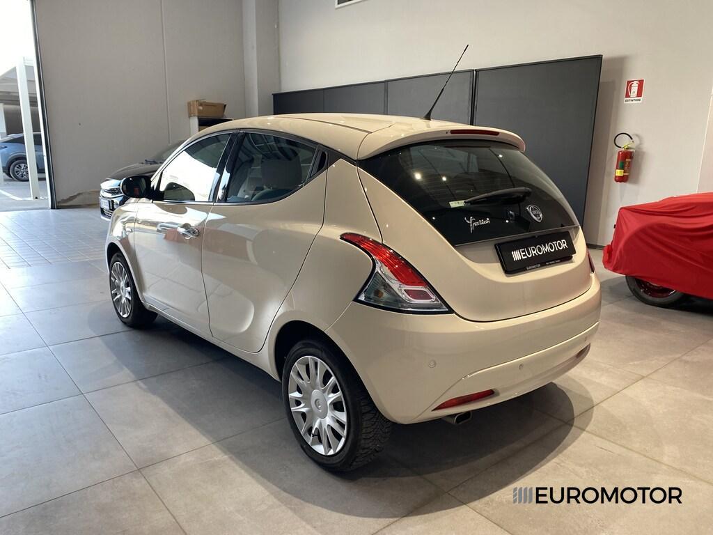 Lancia Ypsilon 5 Porte 1.2 Ecochic Silver