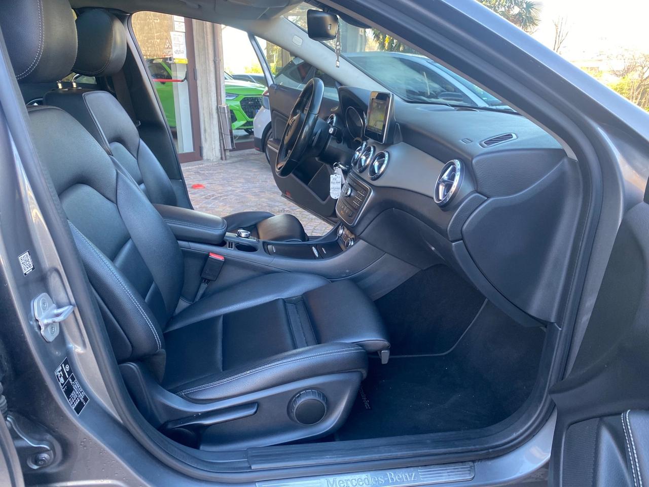 Mercedes-benz GLA 200 d Automatic Enduro Activity