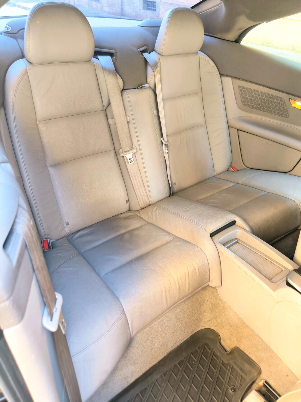Volvo C70 2.4 20V 140 CV Summum