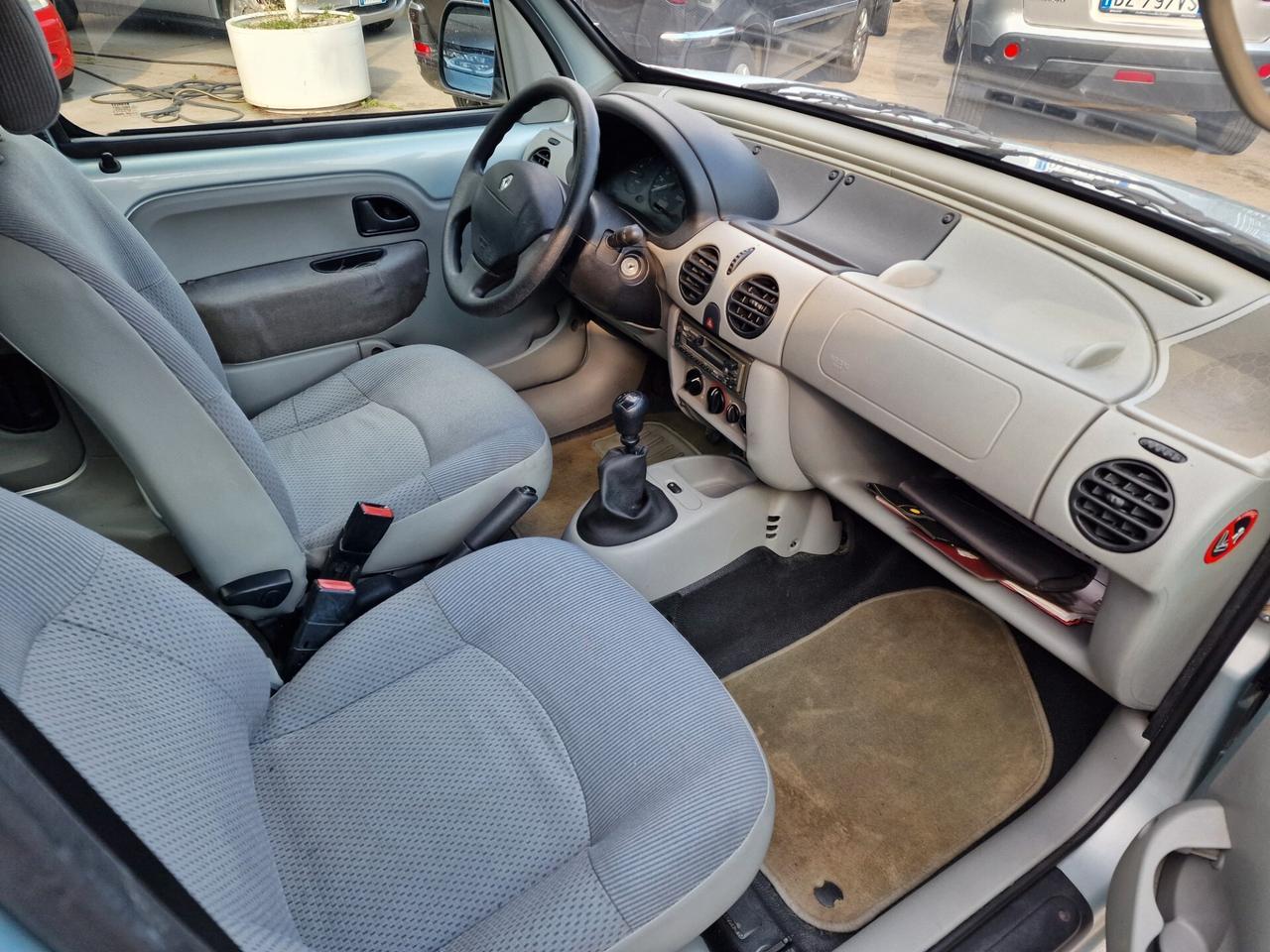 Renault Kangoo 1.2 16V TRASPORTO DISABILI