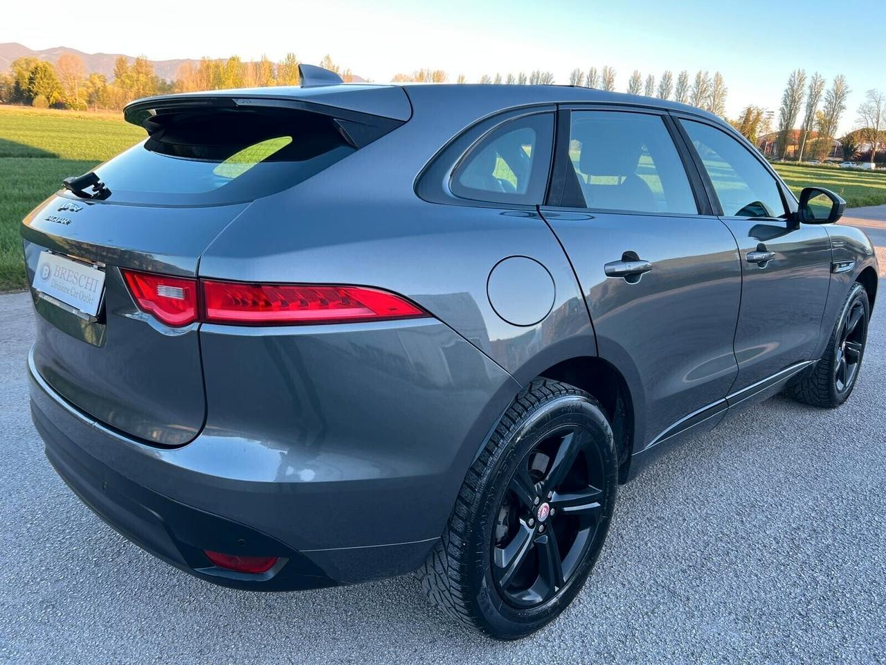 Jaguar F-Pace 2.0 D 180 CV AWD aut. R-Sport