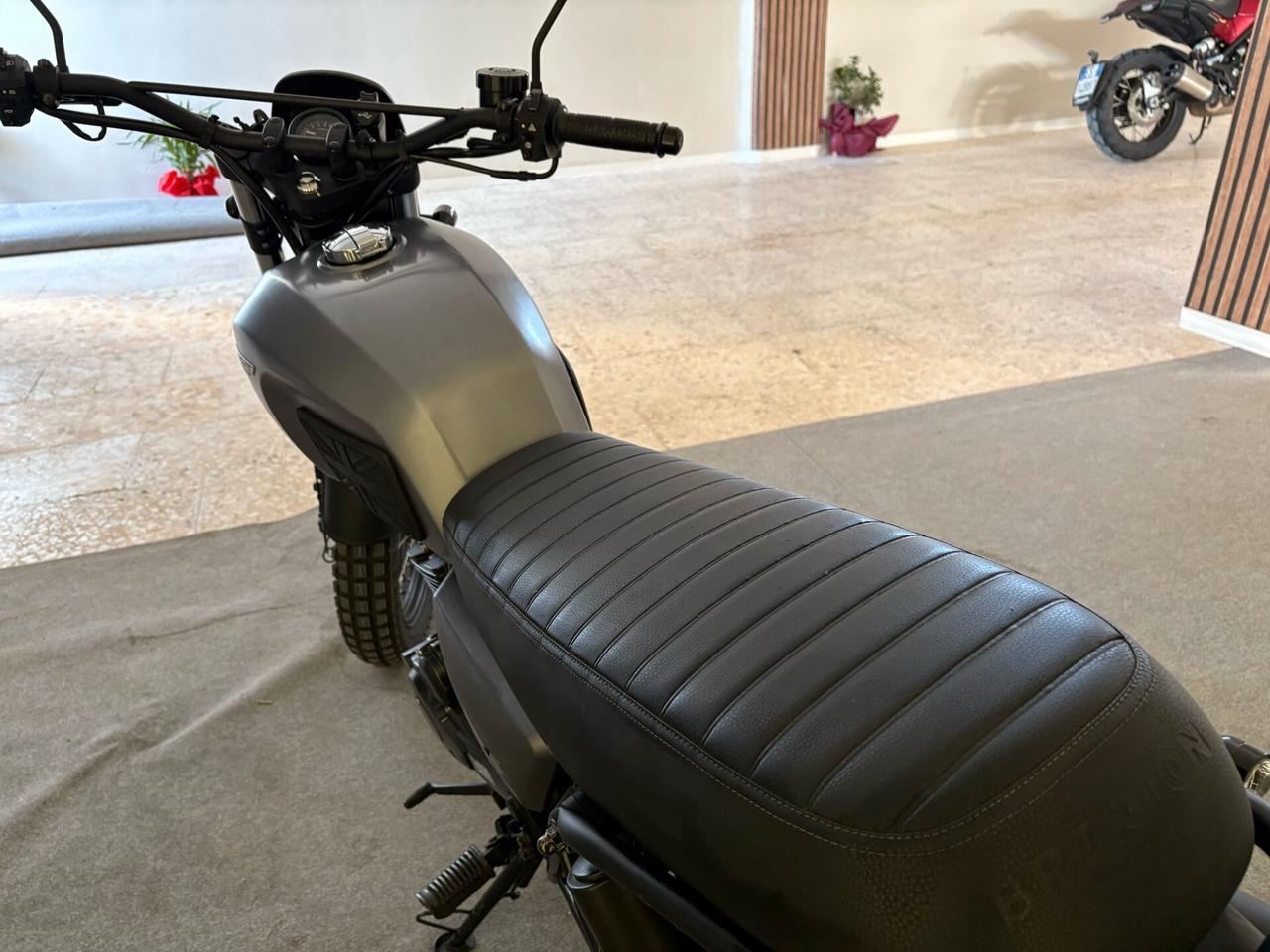 Brixton Felsberg 125 BRIXSTON 125CC