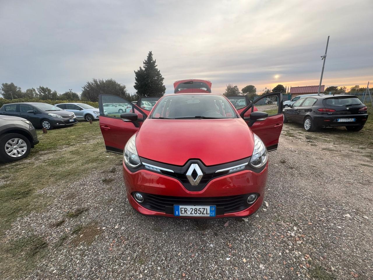 Renault Clio 1.2 75CV 5 porte 2013 SOLO 109.000 KM