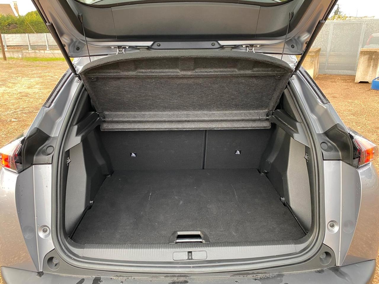 Peugeot 2008 HDi 110 Allure Pack | 2023