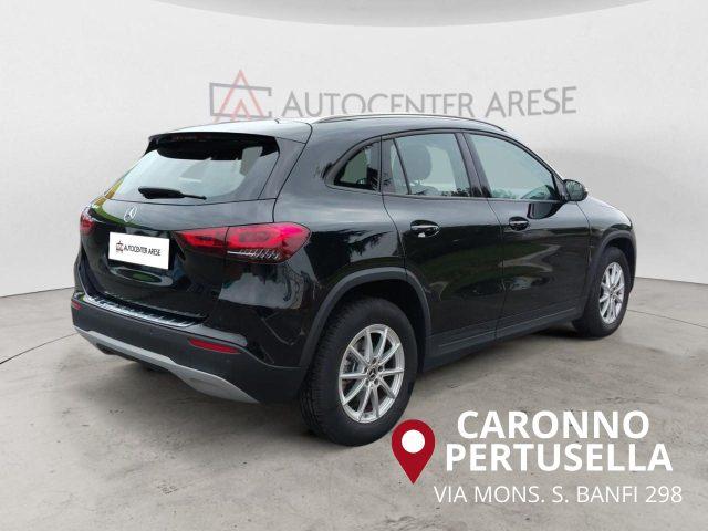 MERCEDES-BENZ GLA 200 d Automatic Business Extra