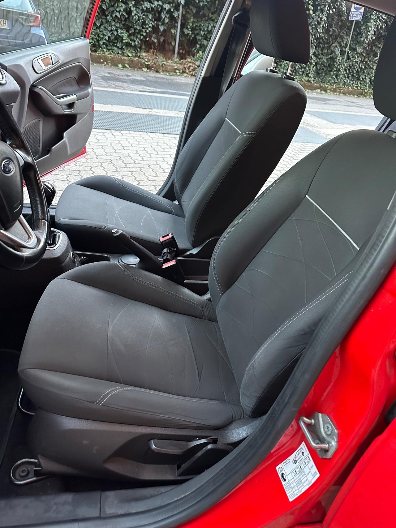 Ford Fiesta 1.4 5 porte Bz.- GPL Business