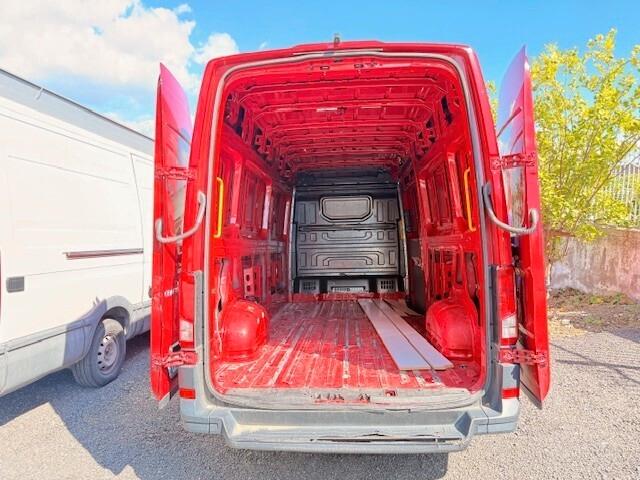Volkswagen Crafter 35 2.0 TDI 140CV PL-TA Furgone Business