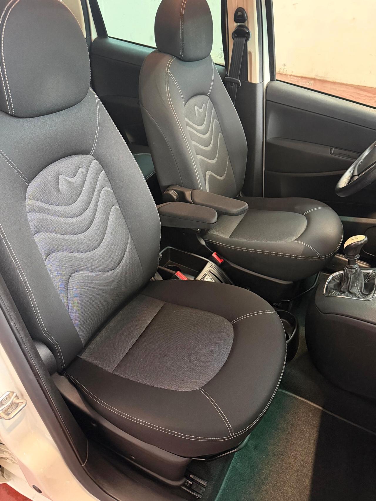 Lancia MUSA 1.4 8V GPL 5TH AVENUE NEOPAT