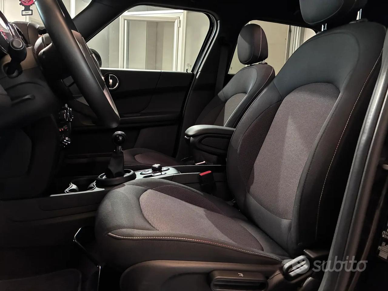 Mini CountryMan *LEGGERE BENE*