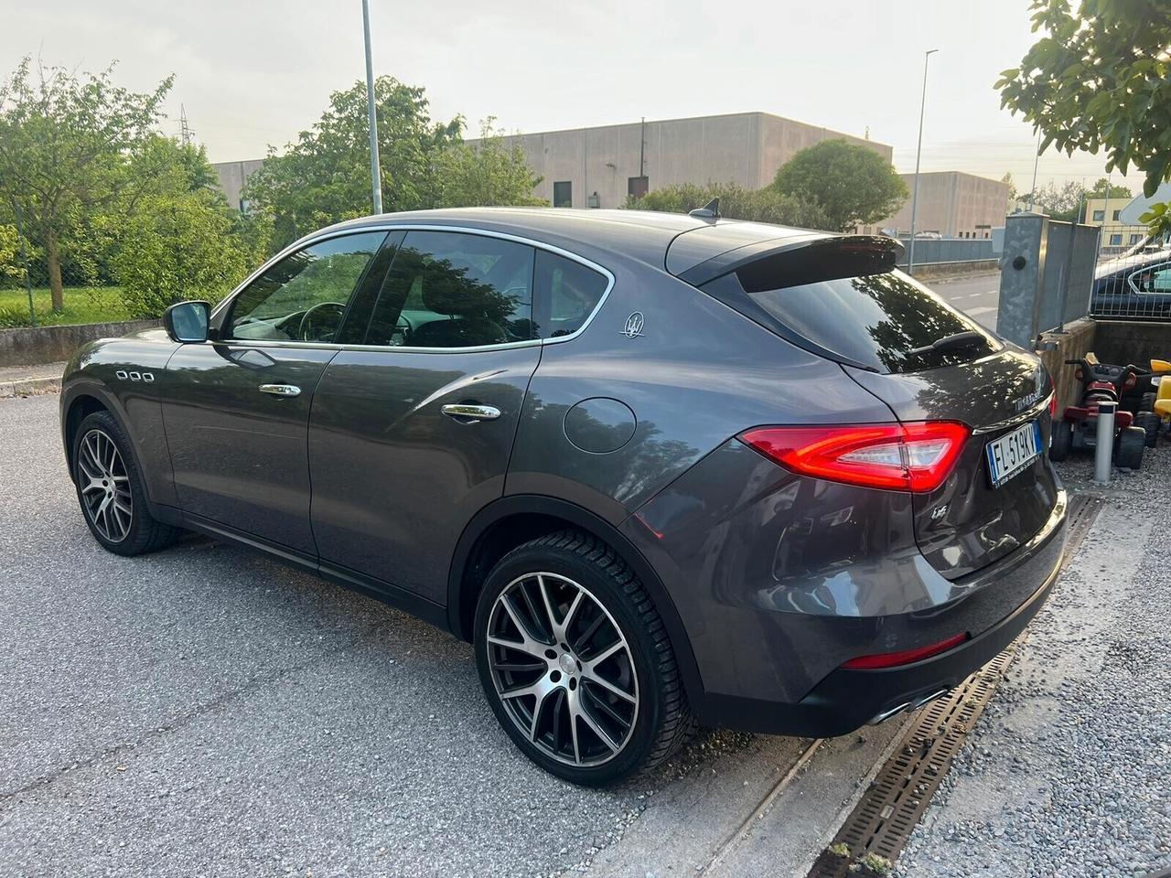 Maserati Levante V6 Diesel AWD Granlusso prezzo compreso iva