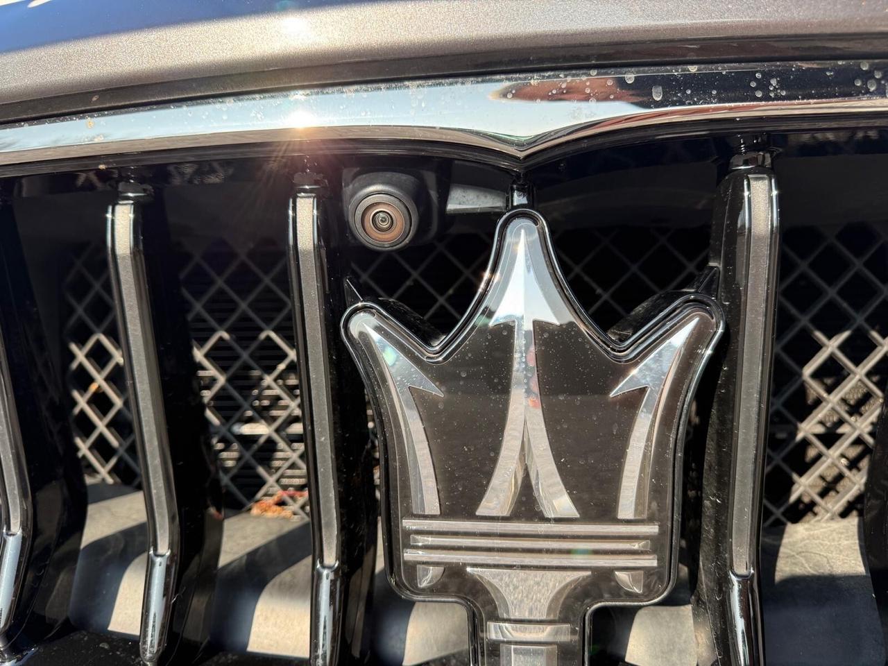 Maserati Ghibli V6 430 CV Q4 Gransport