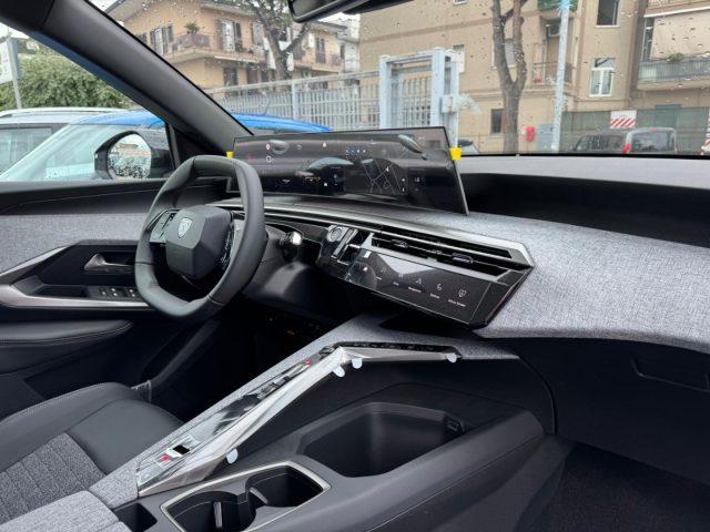 PEUGEOT 3008 Hybrid 145 e-DCS6 Allure KM 0