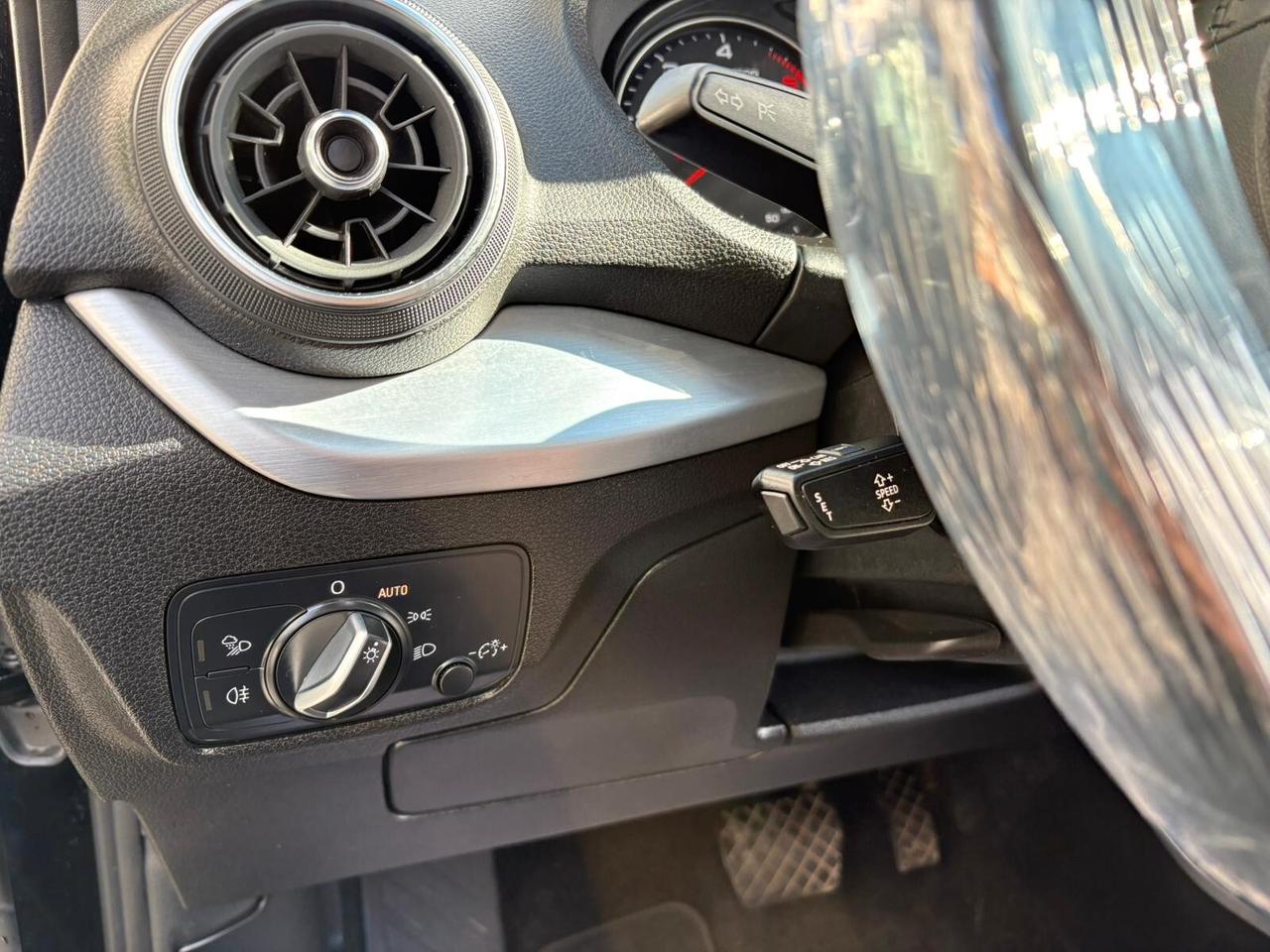 Audi Q2 30 TDI S tronic Admired