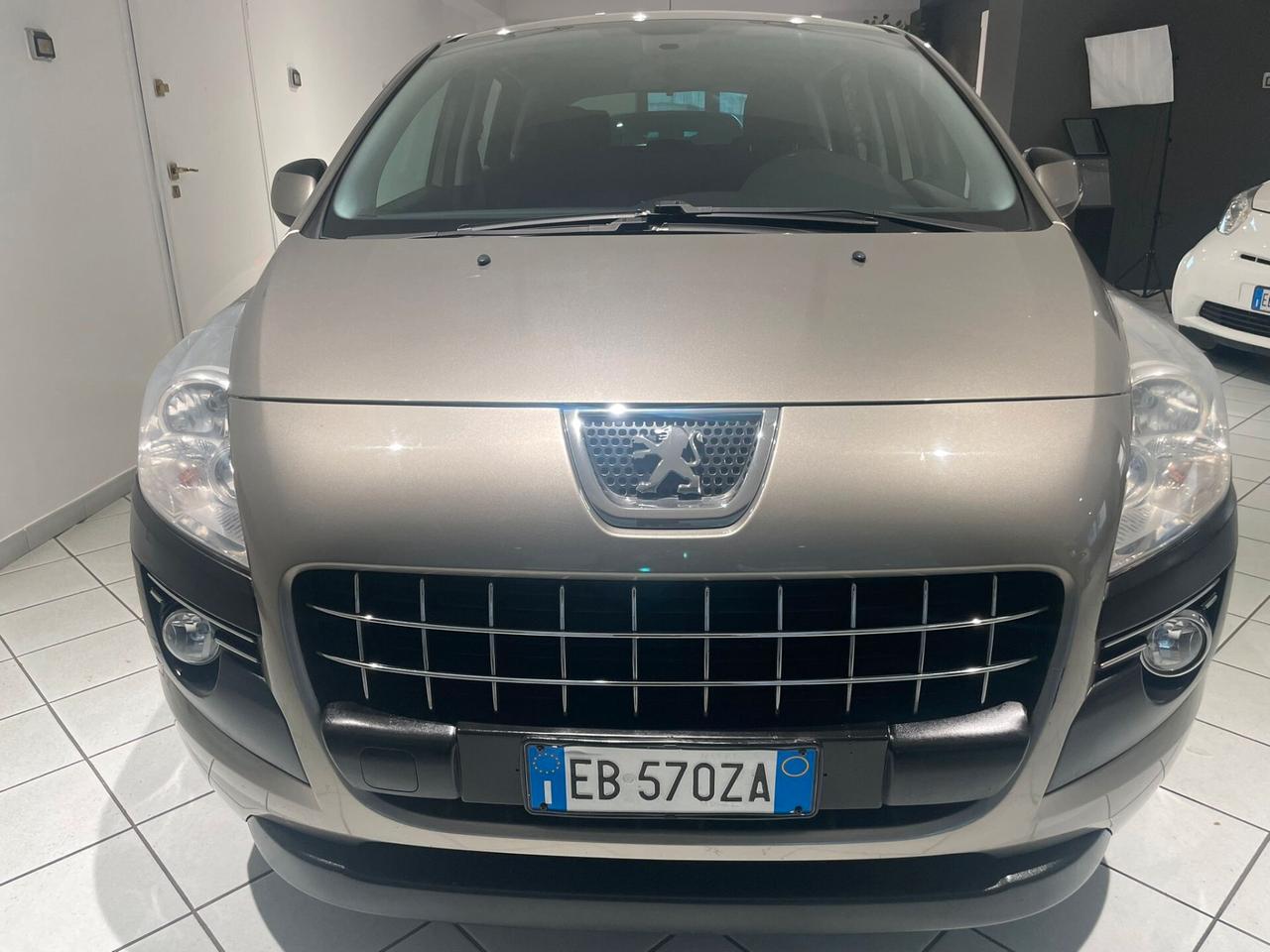 Peugeot 3008 1.6 HDi 110CV Business