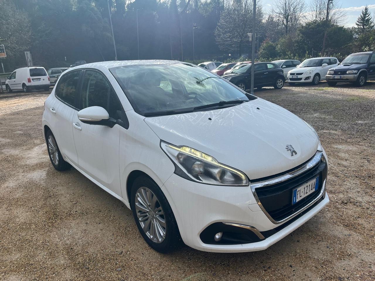 Peugeot 208 1.6 Diesel / Neopatentati / Euro 6