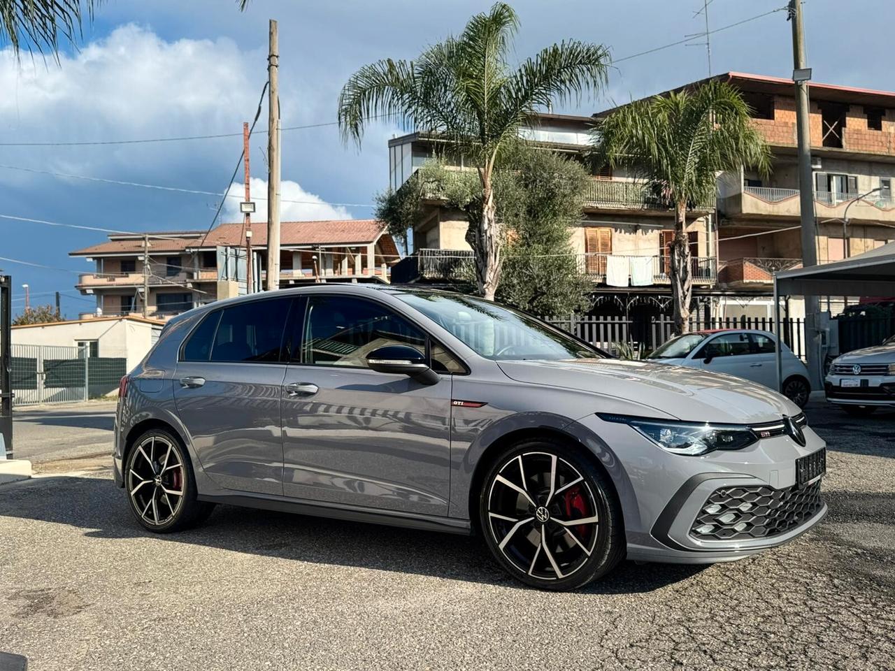 Volkswagen Golf 8 GTI 2.0 TSI DSG