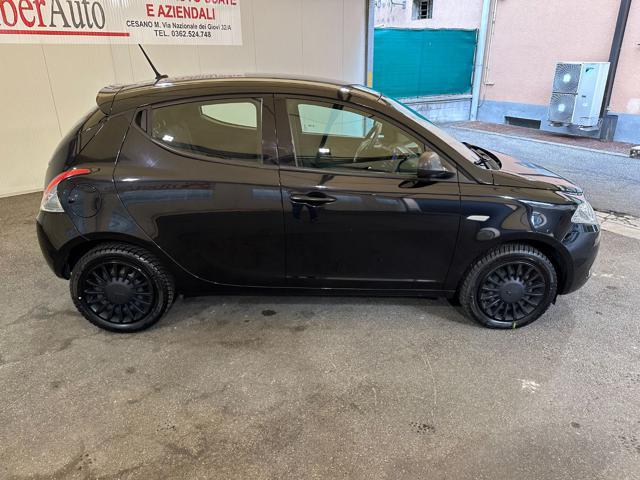 LANCIA Ypsilon 1.2 69 CV 5 porte Elefantino Blu "OK NEOPATENTATI"