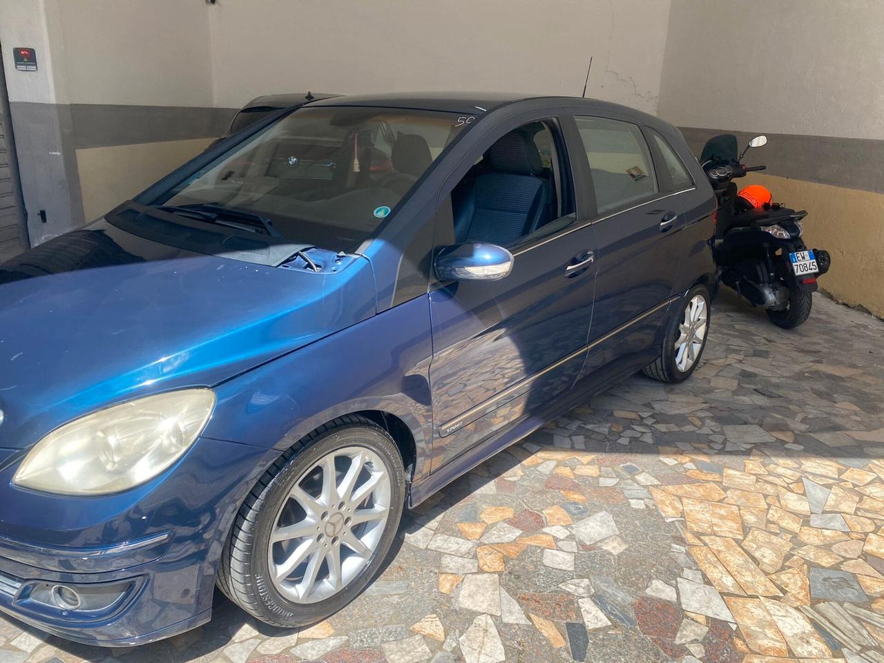 Mercedes-benz B 180 2.0cc diesel(PRIVATO)-2006