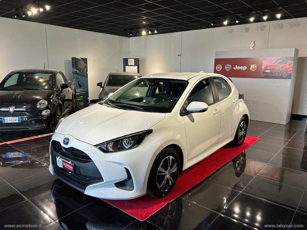 TOYOTA Yaris 1.5 Hybrid 5p. Business