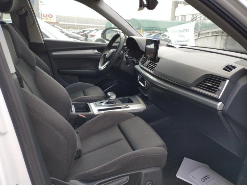 Audi Q5 Sportback 40 2.0 tdi mhev 12V S line quattro s tronic