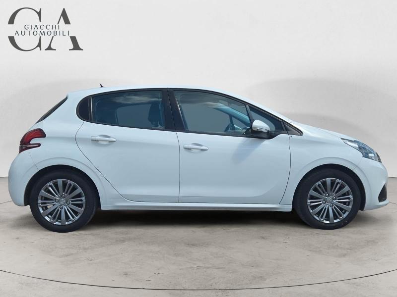 Peugeot 208 5 Porte 208 5p 1.2 puretech Active 82cv