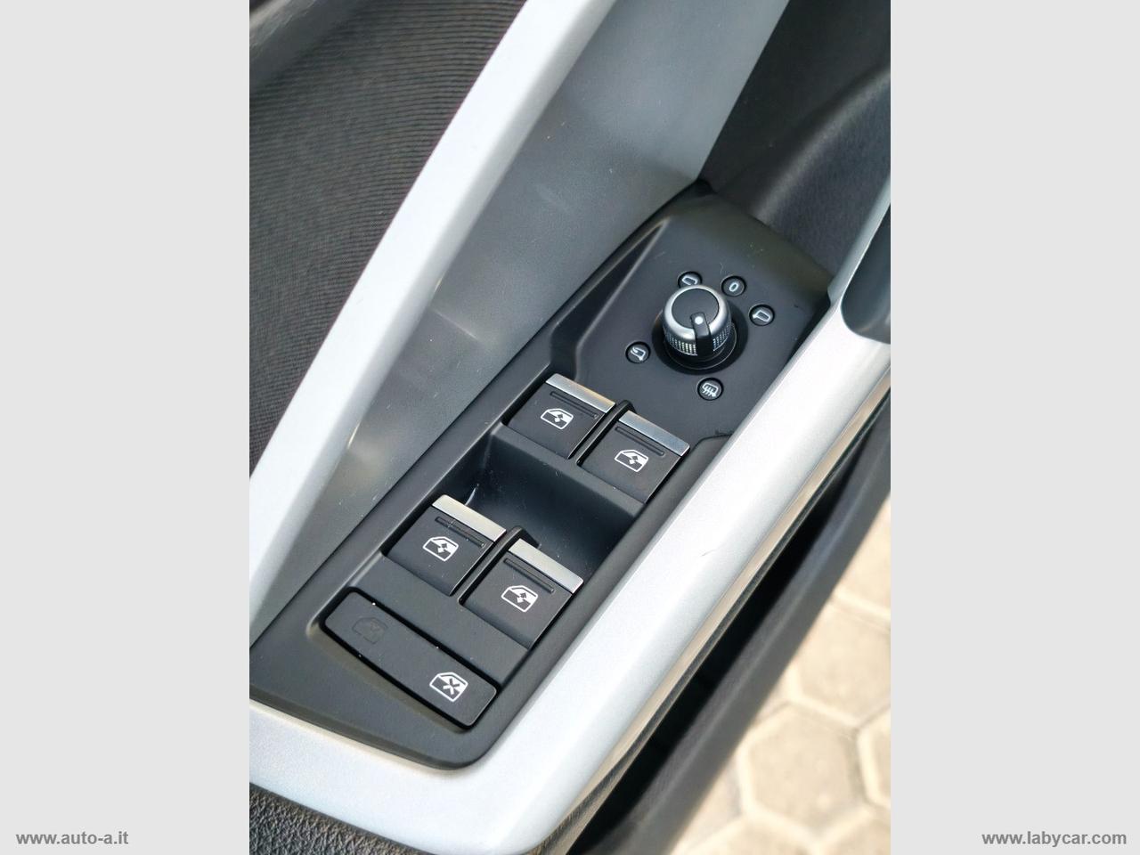 AUDI Q3 35 TDI S-TRONIC BUSINESS ADVANCED