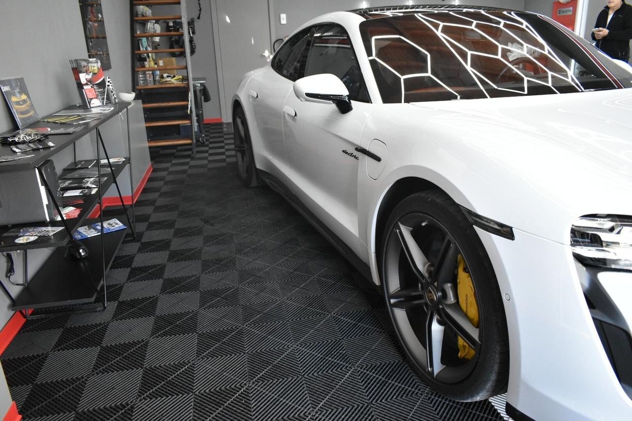 Porsche Taycan Turbo S