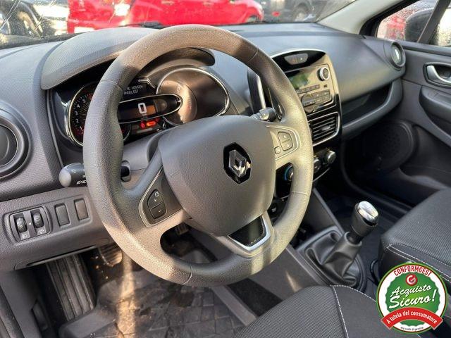 RENAULT Clio 1.2 16V 5 porte OK NEOPATENTATI Navi