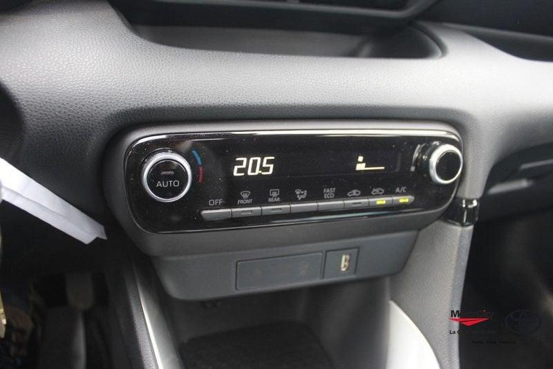 Toyota Yaris 1.5 Hybrid 5 porte Active