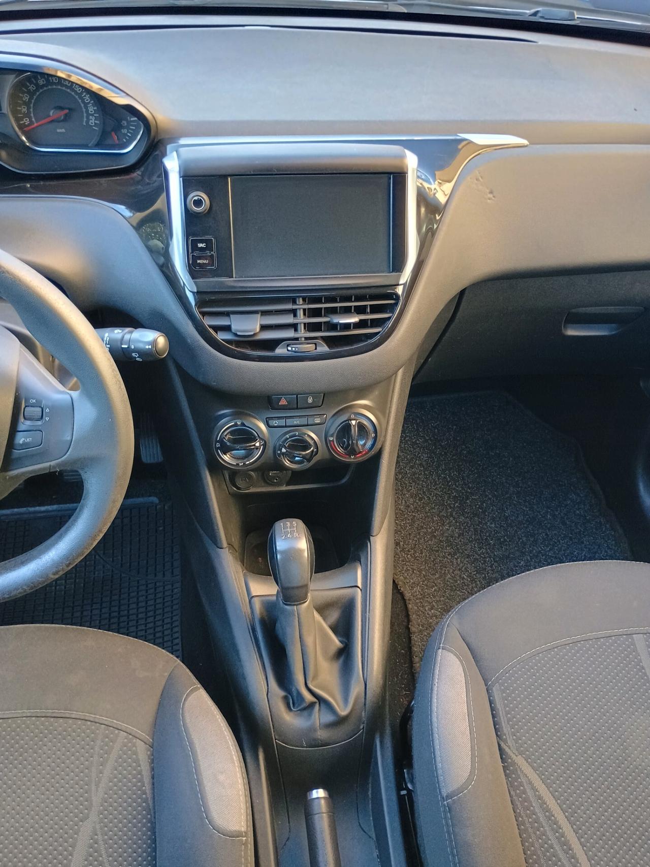 Peugeot 208 1.4 HDi 68 CV 5 porte Active