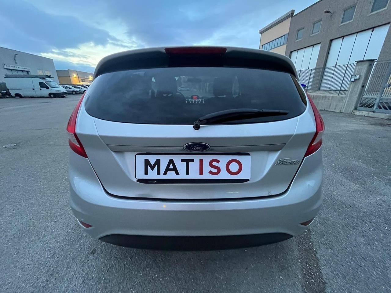 Ford Fiesta 1.4 5p Bz.- GPL Titanium 135000 km