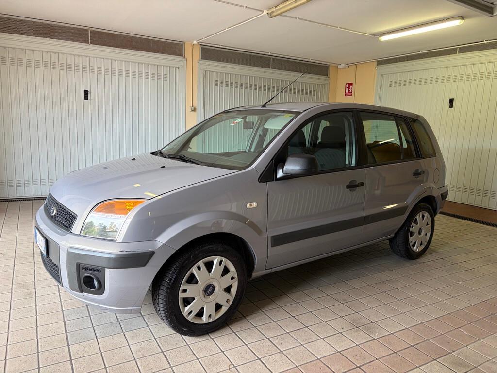 Ford Fusion 1.4 16V 5p.