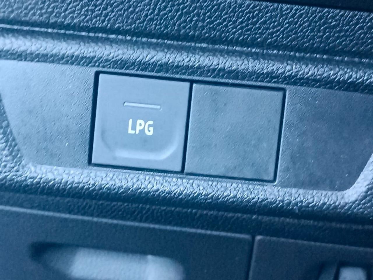 Dacia Sandero Stepway 1.0 TCe ECO-G Expression UP