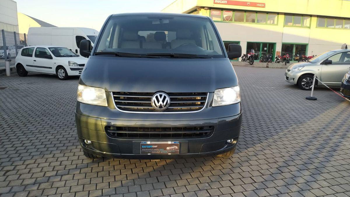 VOLKSWAGEN - Caravelle 2.5 TDI 9 POSTI 174 CV FULL