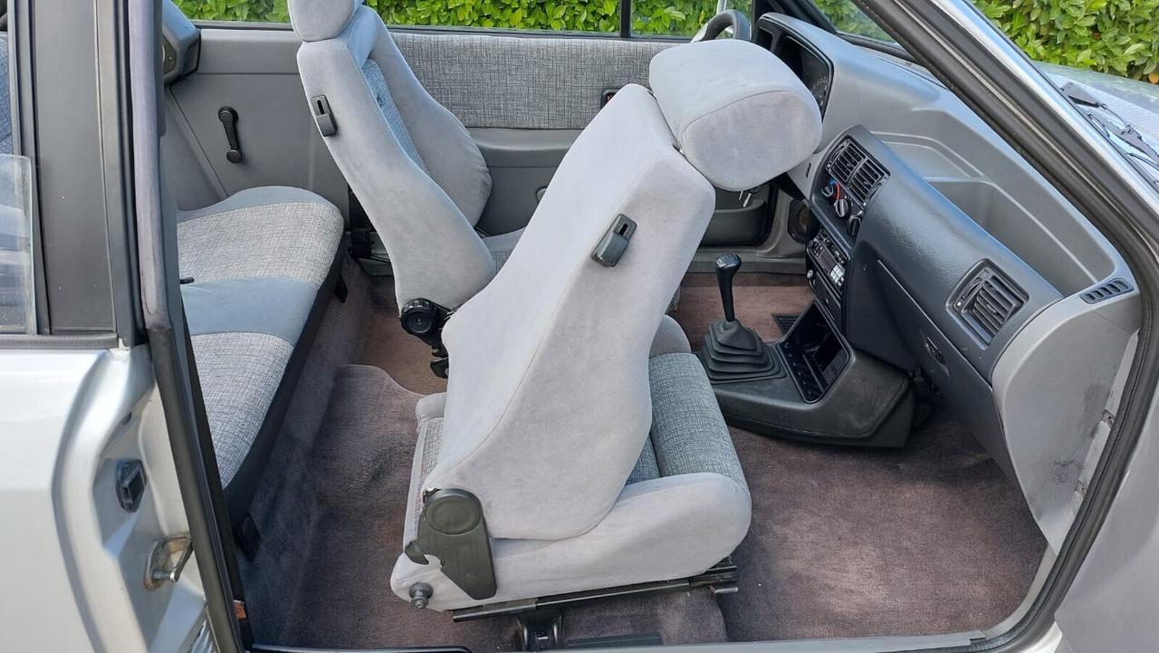 Ford XR3i Cabrio 1.6 Capote Nuova