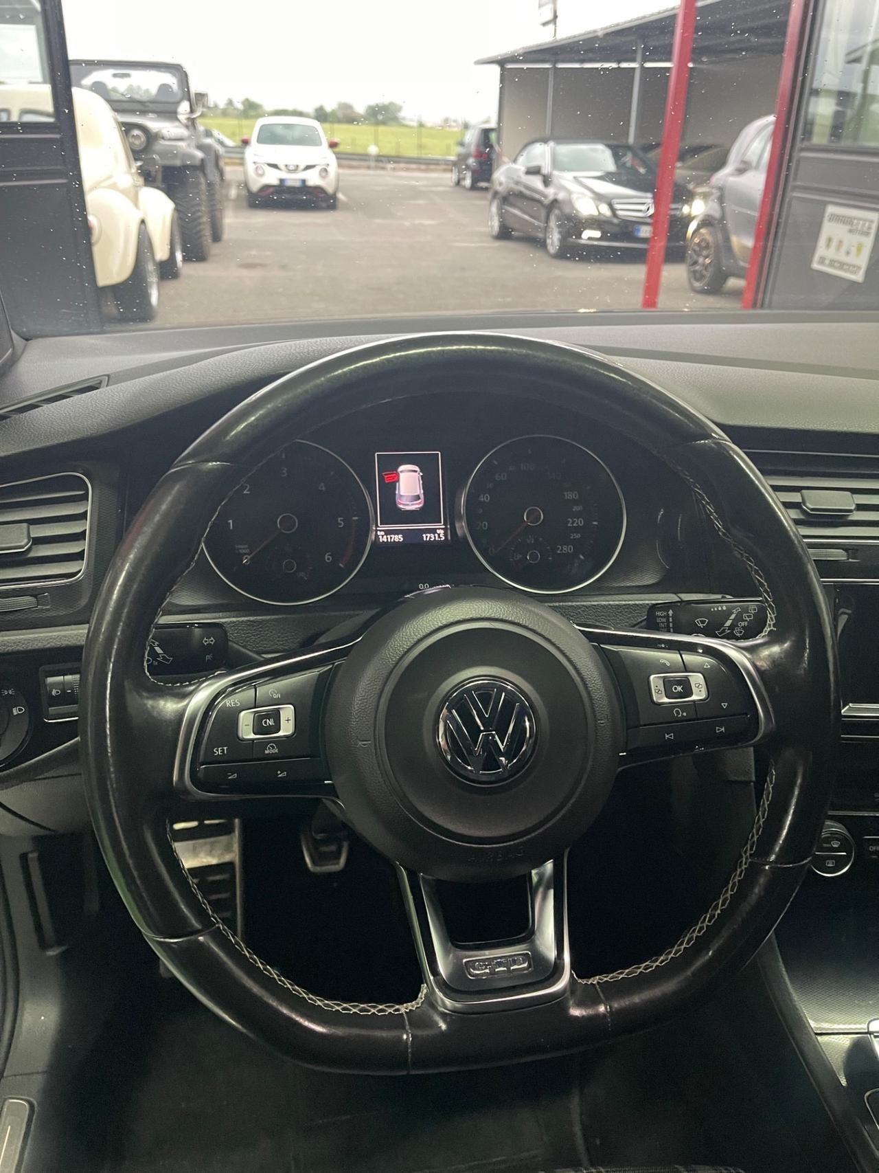 Volkswagen Golf GTD 2.0 TDI PERMUTE RATE