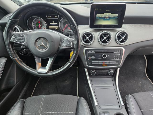 MERCEDES-BENZ GLA 180 d Automatic