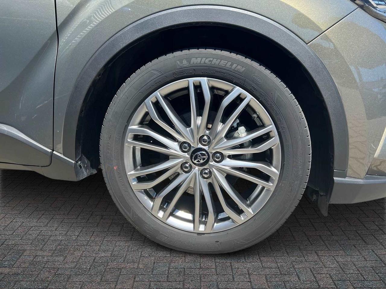 TOYOTA C-HR 1.8h Lounge e-cvt