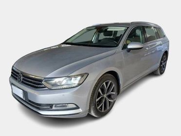 VOLKSWAGEN Passat Variant 2.0 TDI DSG Executive BlueMotion Tech.