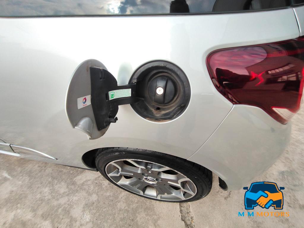 Citroen DS3 1.6 thp Sport Chic 155cv