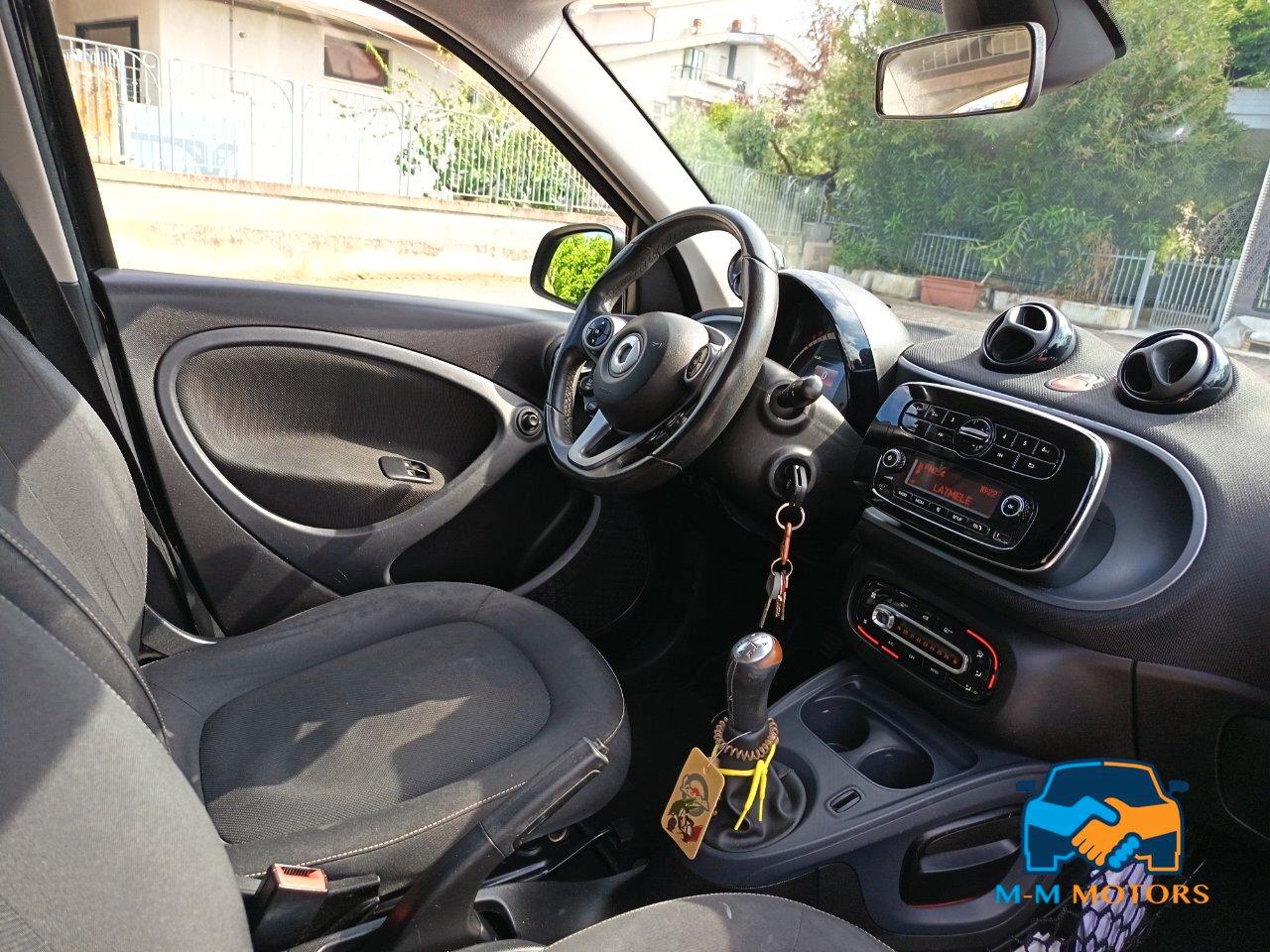 SMART FORFOUR