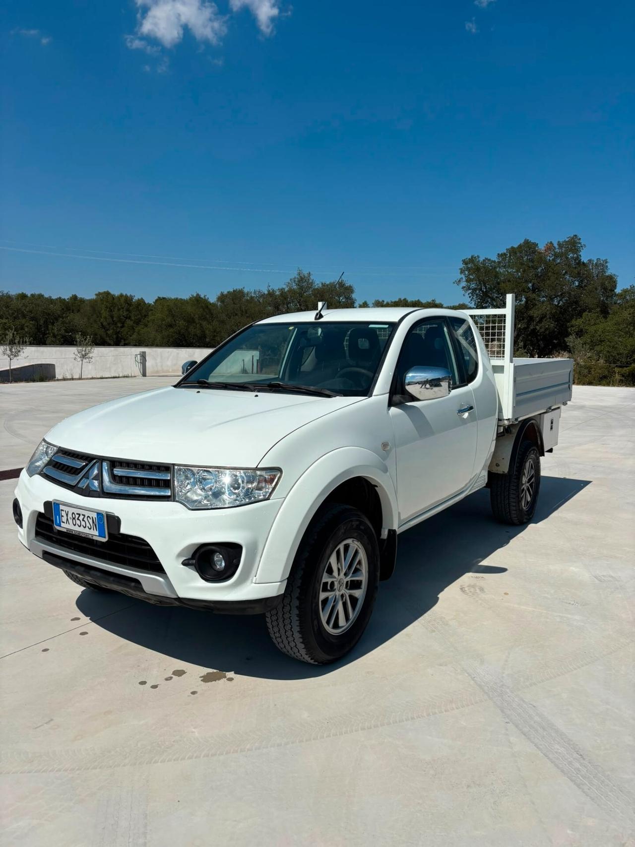 Mitsubishi L200 2.5 DI-D/178CV Club Cab Intense